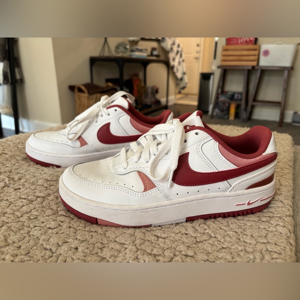 Nike Gamma Force Women’s in Desert Berry